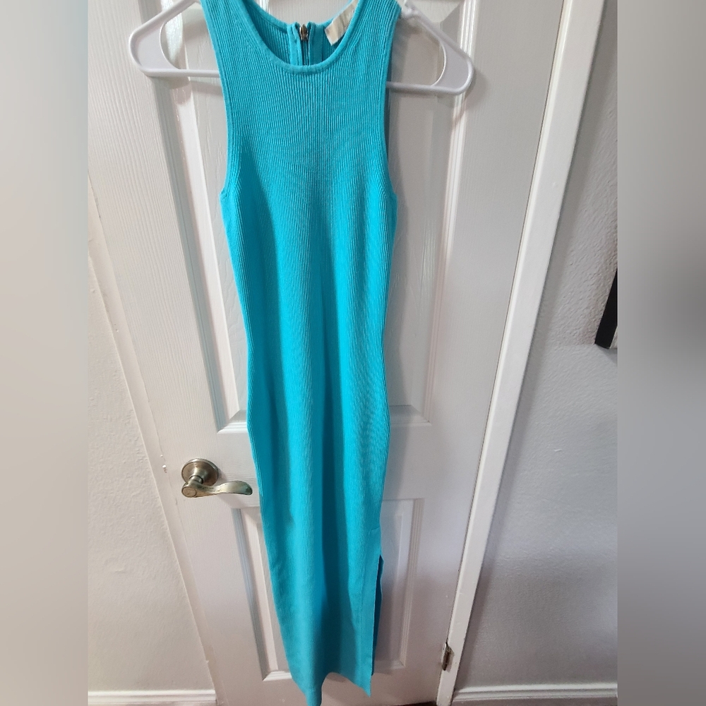 Sleeveless Turquoise Dress